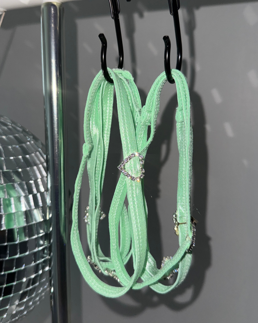 PEPPERMINT GARTER