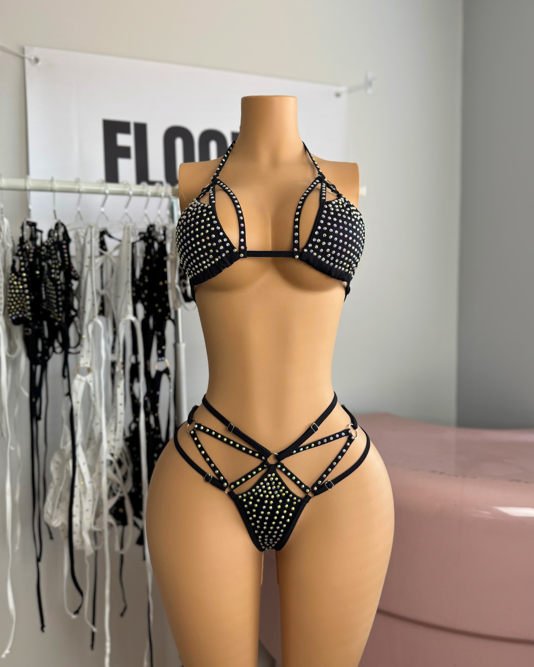 ULTRA BIKINI BLACK